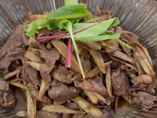 牛肉とごぼうのしぐれ煮風炒め
