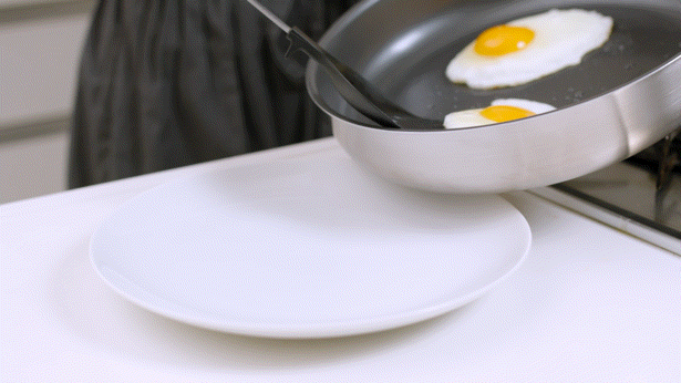 15_目玉焼き2.GIF__PID:19c2edf8-774c-4553-8dae-603e805ba3ce